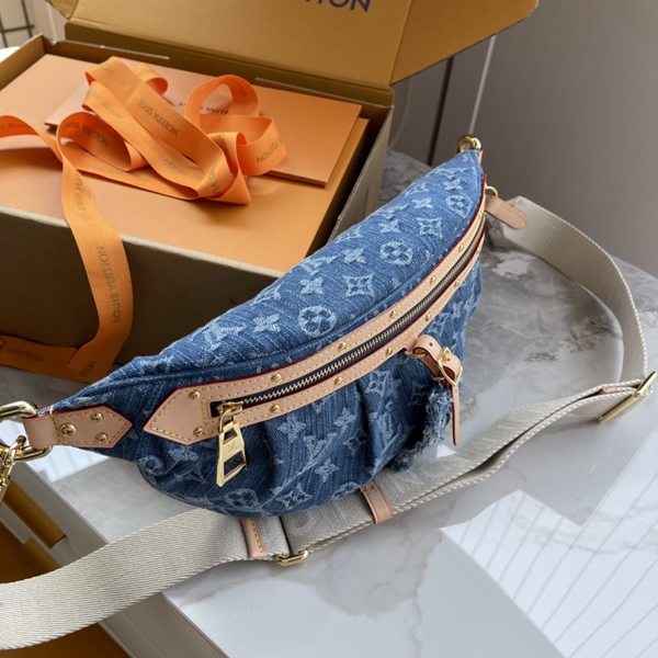 ルイヴィトンバッグ背面デザイン